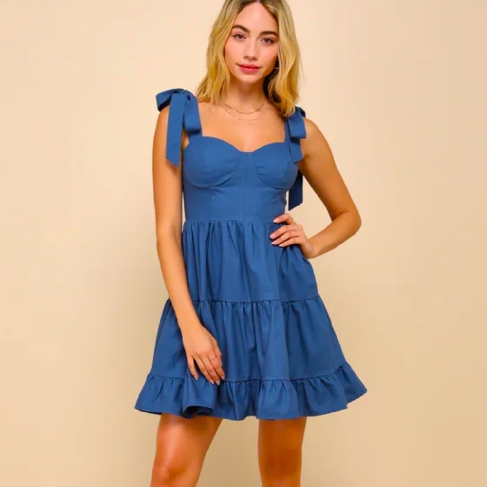 NWT Lulus Tie-Strap Tiered Minidress